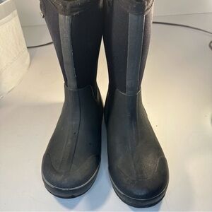 Boggs size 5 kids